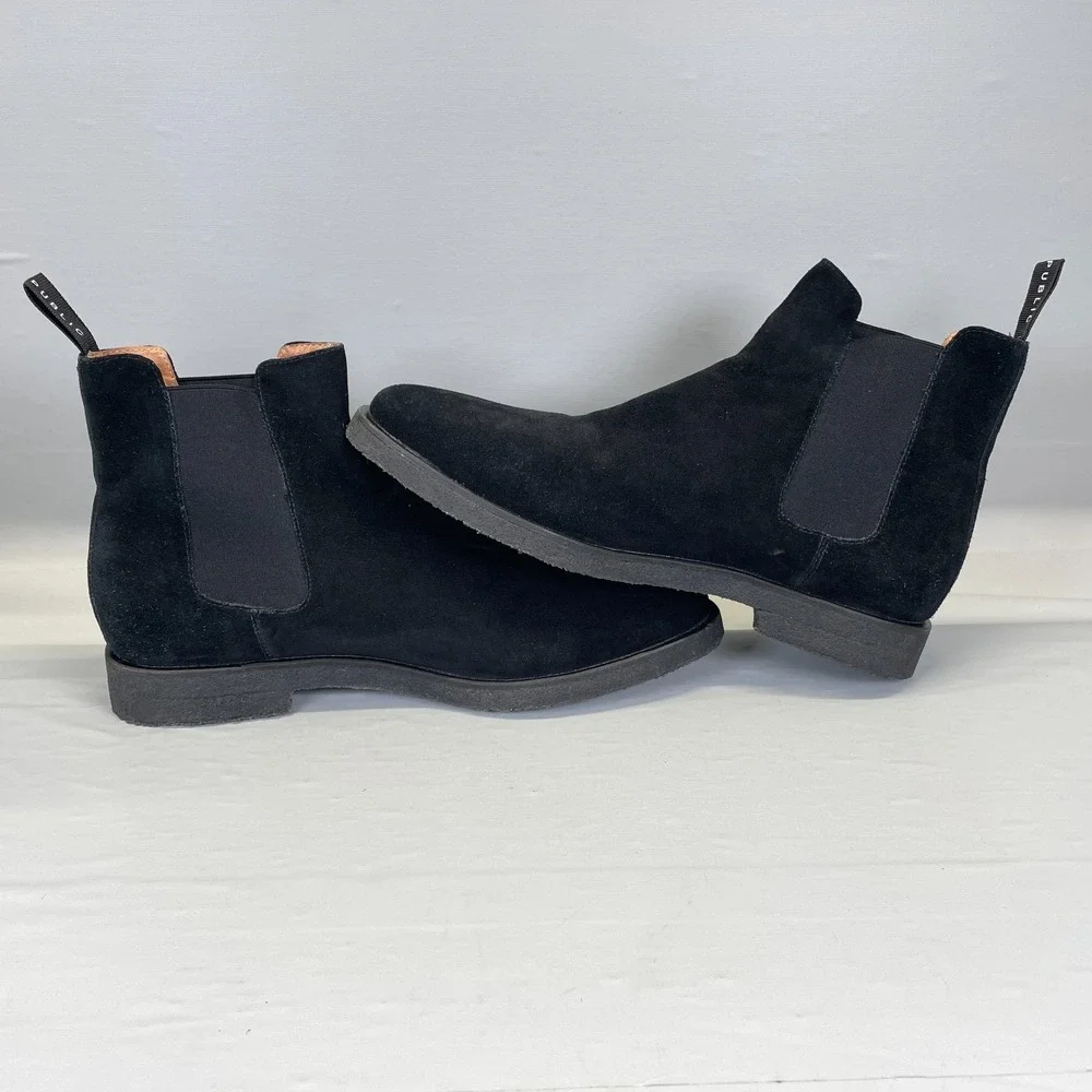 New Republic Chelsea Boots Mens Size 9 Black Suede Pull On Crepe Sole Shoes
